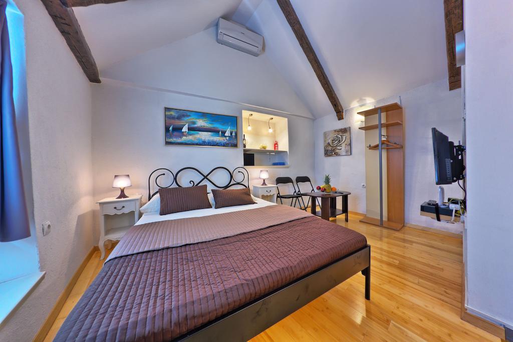 Studio Sime Apartamento Split Quarto foto